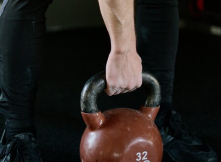 kettlebell strength training